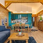 Raphael W Sauna Near Pirin Golf Луксозна вила Банско